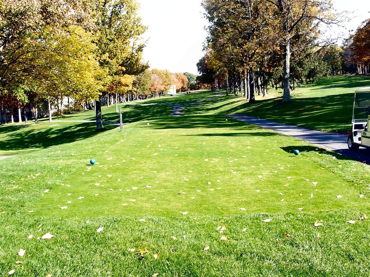 Lakeview Golf Resort Моргантаун Экстерьер фото